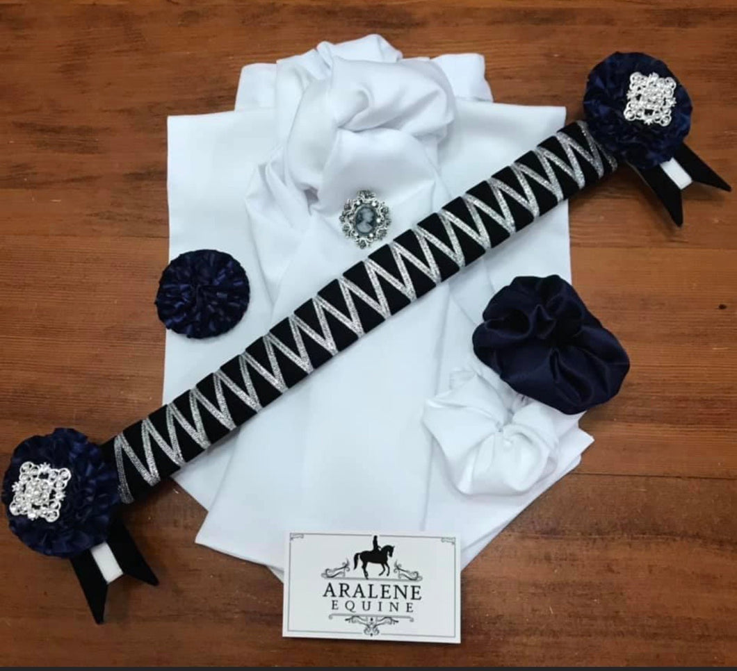 White stock and navy browband set